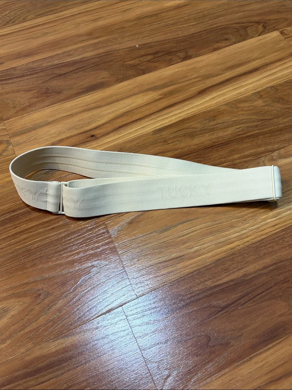 Tucky brand Ivory crop top Elastic Belt